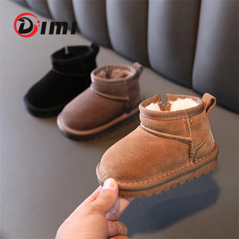 DIMI 2021 New Winter Children Boots Boys Girls Cotton Shoes Fashion Soft Suede Non-Slip Warm Plush Kids Snow Boots
DIMI 2021 New Winter Children Boots Boys Girls Cotton Shoes Fashion Soft Suede Non-Slip Warm Plush Kids Snow Boots