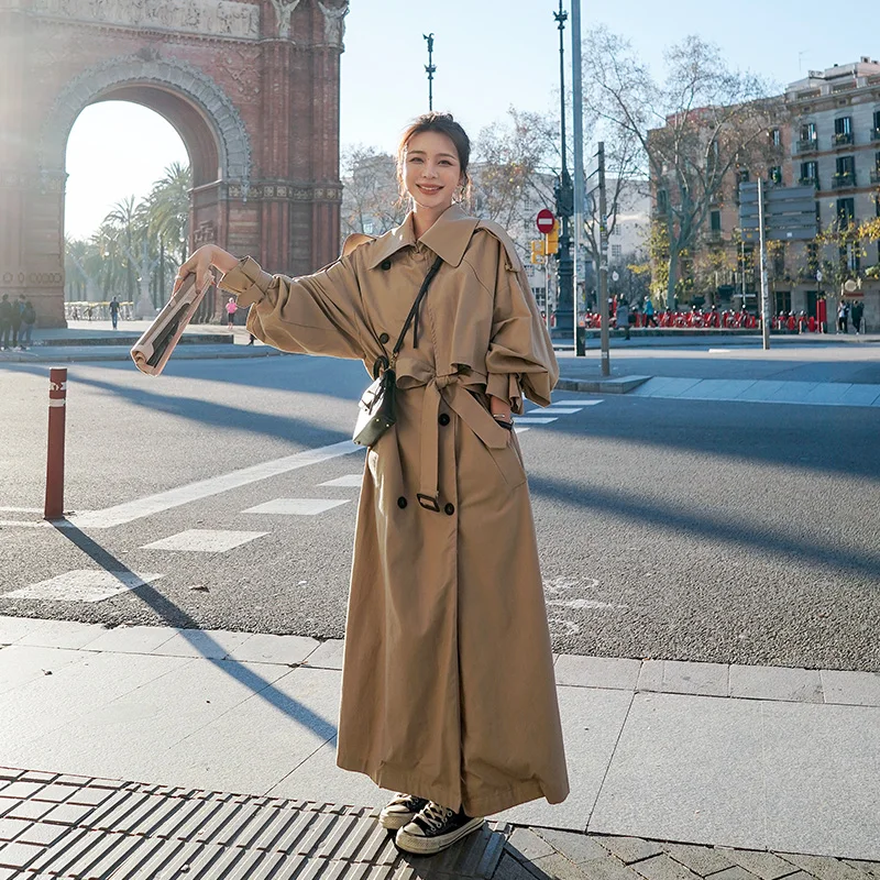 New British style spring and autumn lengthened ladies khaki double-breasted trench coat
New British style spring and autumn lengthened ladies khaki double-breasted trench coat