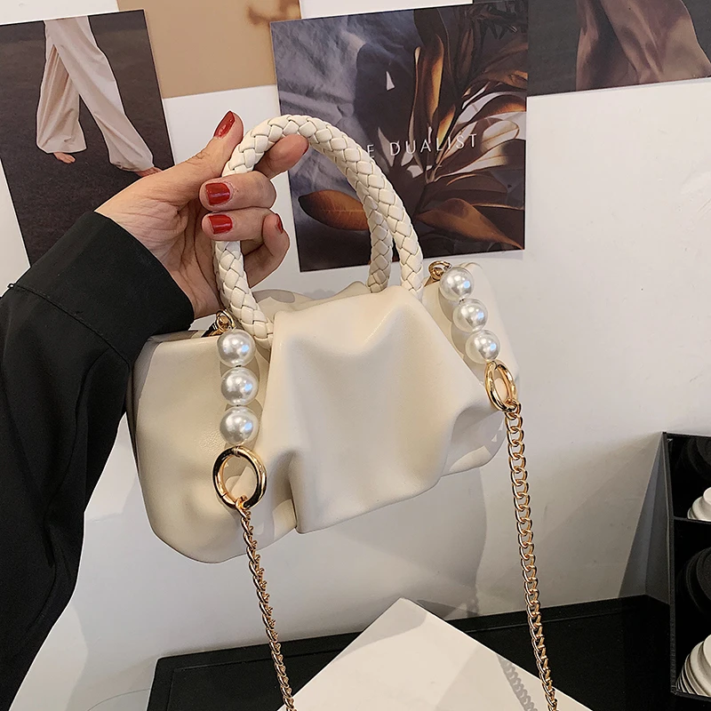 Pearl Pleated Small Totes with Handle 2021 Summer New PU Leather Women's Designer Handbag Luxury Brand Shoulder Messenger Bag
Pearl Pleated Small Totes with Handle 2021 Summer New PU Leather Women's Designer Handbag Luxury Brand Shoulder Messenger Bag