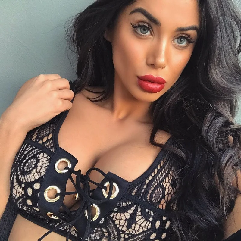 Womens Fashion Lace Bikini Suits Sexy Front Bandage Top and Tight High Waist Thong Split Swimsuit
Womens Fashion Lace Bikini Suits Sexy Front Bandage Top and Tight High Waist Thong Split Swimsuit
