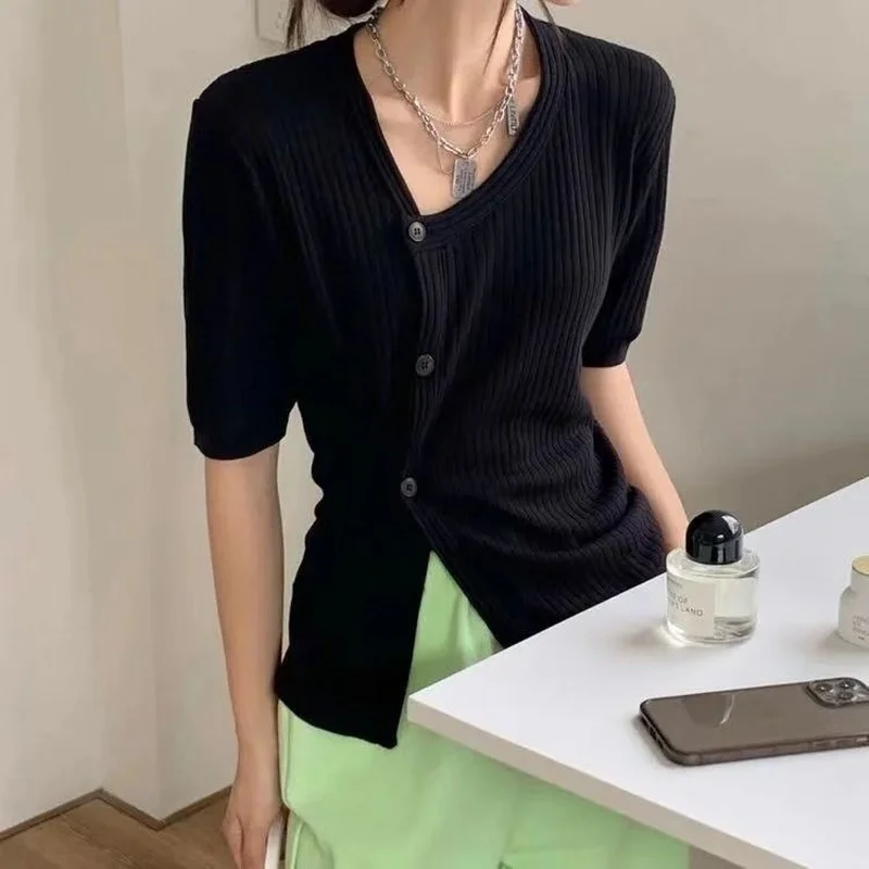 Cardigan Women Striped Chic Soft Female Harajuku Slim Summer All-match Single Breasted Student Streetwear Stylish Simple Knitted
Cardigan Women Striped Chic Soft Female Harajuku Slim Summer All-match Single Breasted Student Streetwear Stylish Simple Knitted