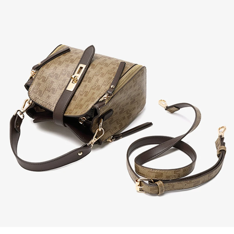 2021 New Brand Fashion Printed Leather Handbag Genuien Leather Shoulder Messenger Big Bags High Quality Women Purse and Handbags
2021 New Brand Fashion Printed Leather Handbag Genuien Leather Shoulder Messenger Big Bags High Quality Women Purse and Handbags