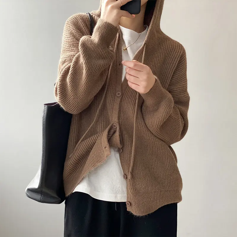 HziriP 2021 High Quality Solid Hooded Hot All Match Loose Streetwear New Women Soft Chic Warm Gentle Sweet Cardigans Sweaters
HziriP 2021 High Quality Solid Hooded Hot All Match Loose Streetwear New Women Soft Chic Warm Gentle Sweet Cardigans Sweaters