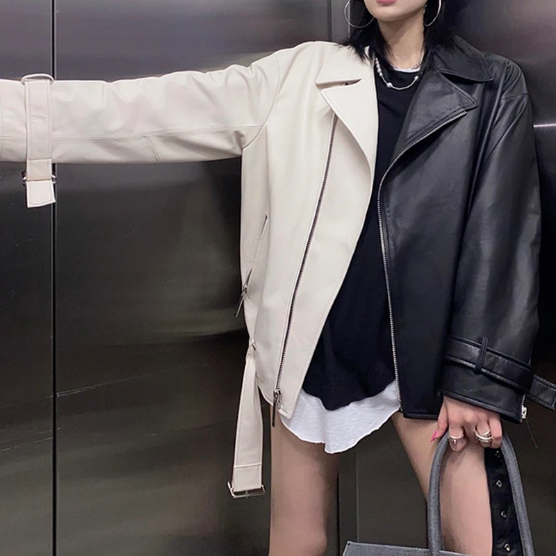 Black White Contrast Color Faux Leather Woman Loose High Quality Pu Faux Leather Women Fashion Lapel Leather Women's Top 2021
Black White Contrast Color Faux Leather Woman Loose High Quality Pu Faux Leather Women Fashion Lapel Leather Women's Top 2021