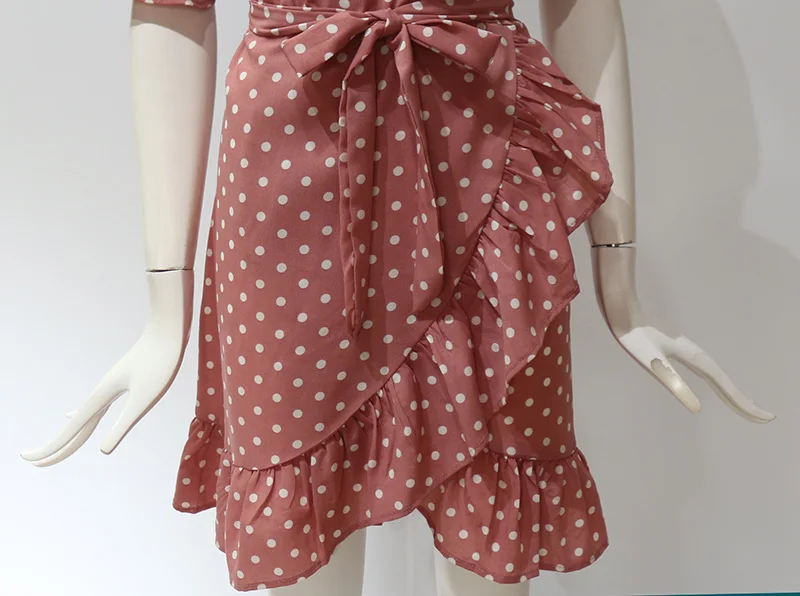 Women Summer Dress Sexy Deep V Neck Polka Dot Dresses 2020 Casual Short Sleeve Beach Mini Sundress Ruffles Party Dress Verano
Women Summer Dress Sexy Deep V Neck Polka Dot Dresses 2020 Casual Short Sleeve Beach Mini Sundress Ruffles Party Dress Verano