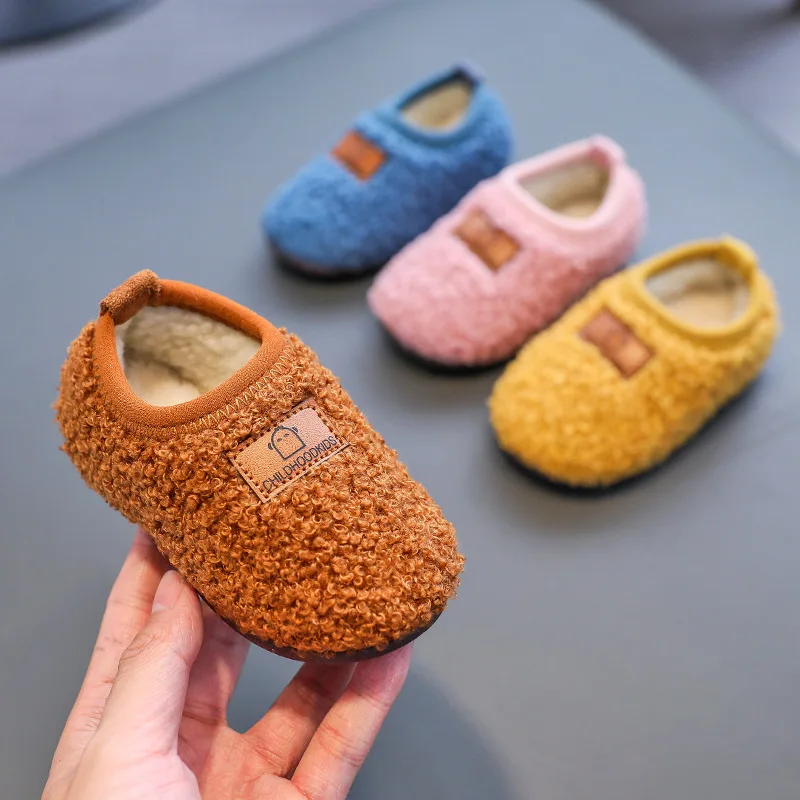 Kids Cotton Slides Winter Indoor Soft Bottom Non-slip Shoes Home Slippers Fashion Baby Boys Girls Slippers Children Floor Shoes
Kids Cotton Slides Winter Indoor Soft Bottom Non-slip Shoes Home Slippers Fashion Baby Boys Girls Slippers Children Floor Shoes