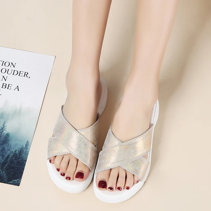 Women Sandals 2020 Summer Slippers Women Beach Shoes Leather Wedge Shoes Women Flip Flops Gladiator Platform Sandalias Mujer
Women Sandals 2020 Summer Slippers Women Beach Shoes Leather Wedge Shoes Women Flip Flops Gladiator Platform Sandalias Mujer