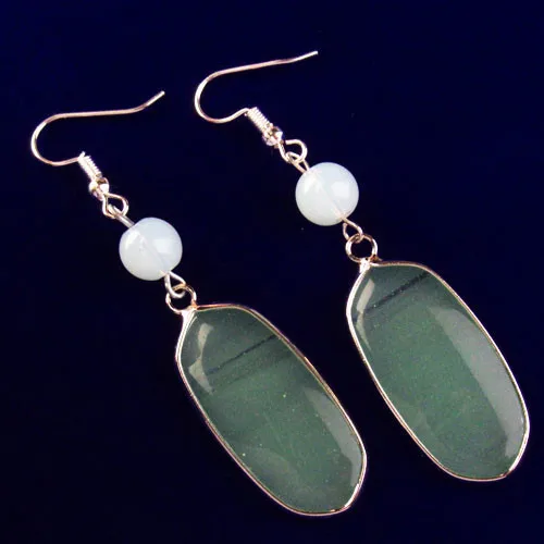Бесплатная доставка, модные серьги с зеленым агатом и овальной подвеской в виде бисера для женщин и девушек, 1 пара, модные ювелирные изделия
Бесплатная доставка, модные серьги с зеленым агатом и овальной подвеской в виде бисера для женщин и девушек, 1 пара, модные ювелирные изделия