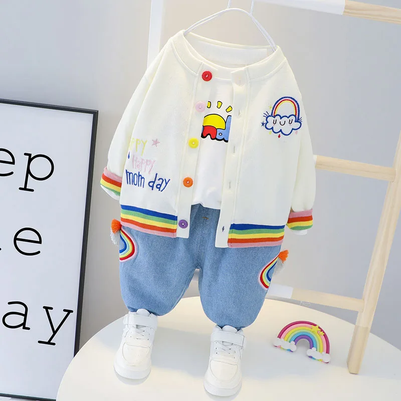 2020 Autumn New Girls Cartoon Long-sleeved Bottoming Shirt Rainbow Cardigan Jeans Three-piece Little Girls Alphabet Casual Suits
2020 Autumn New Girls Cartoon Long-sleeved Bottoming Shirt Rainbow Cardigan Jeans Three-piece Little Girls Alphabet Casual Suits