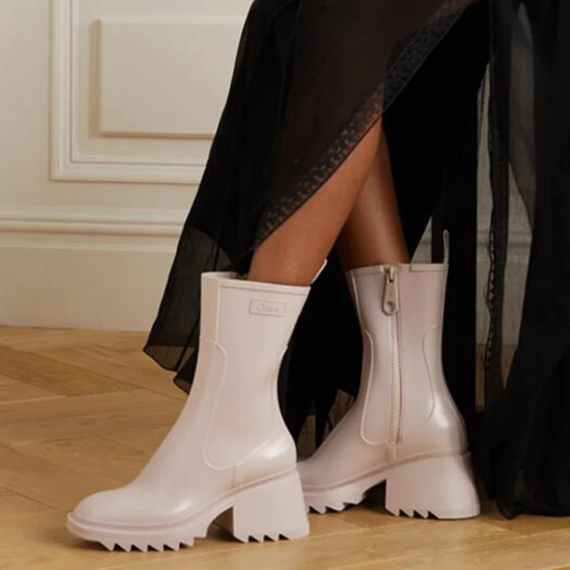 Square Toe Women Shoes 2022 New Brand Winter High Quality Pu-leather Chelsea Boots High Heels Goth Chunky Zipper Female Zapatos
Square Toe Women Shoes 2022 New Brand Winter High Quality Pu-leather Chelsea Boots High Heels Goth Chunky Zipper Female Zapatos