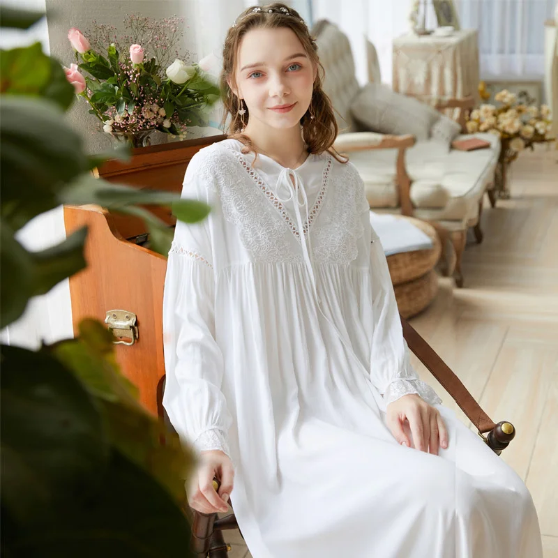 Long sleeve nightdress female Spring Court sweet princess style long pajamas loose size outside home clothes cotton autumn
Long sleeve nightdress female Spring Court sweet princess style long pajamas loose size outside home clothes cotton autumn