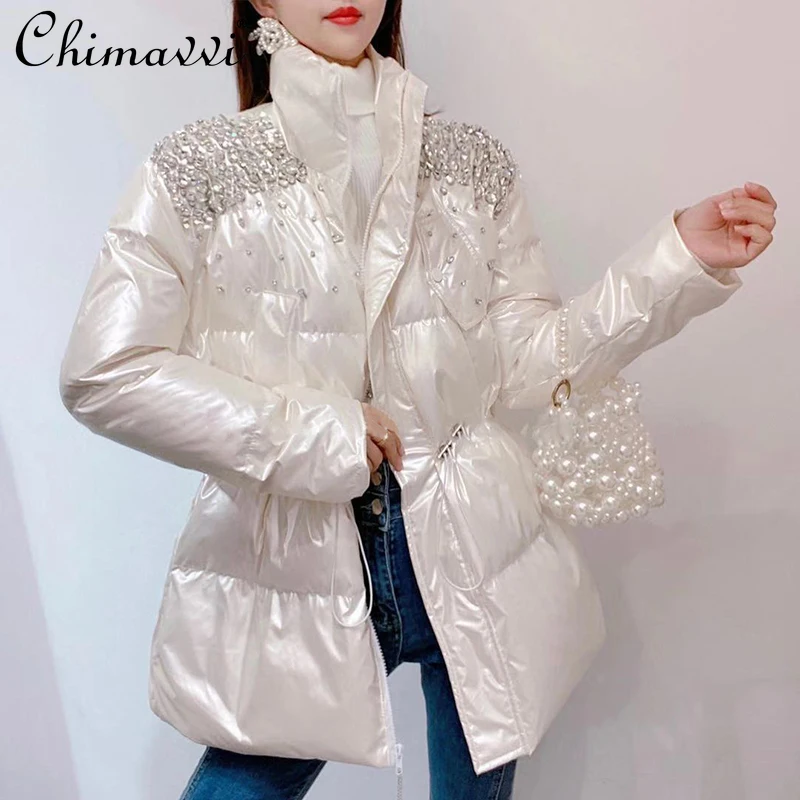 Down Jacket Women's 2021 Winter Korean Fashion Sweet Heavy Beads Rhinestone Slim Thickened Warm White Duck Down Coat Feminine
Down Jacket Women's 2021 Winter Korean Fashion Sweet Heavy Beads Rhinestone Slim Thickened Warm White Duck Down Coat Feminine