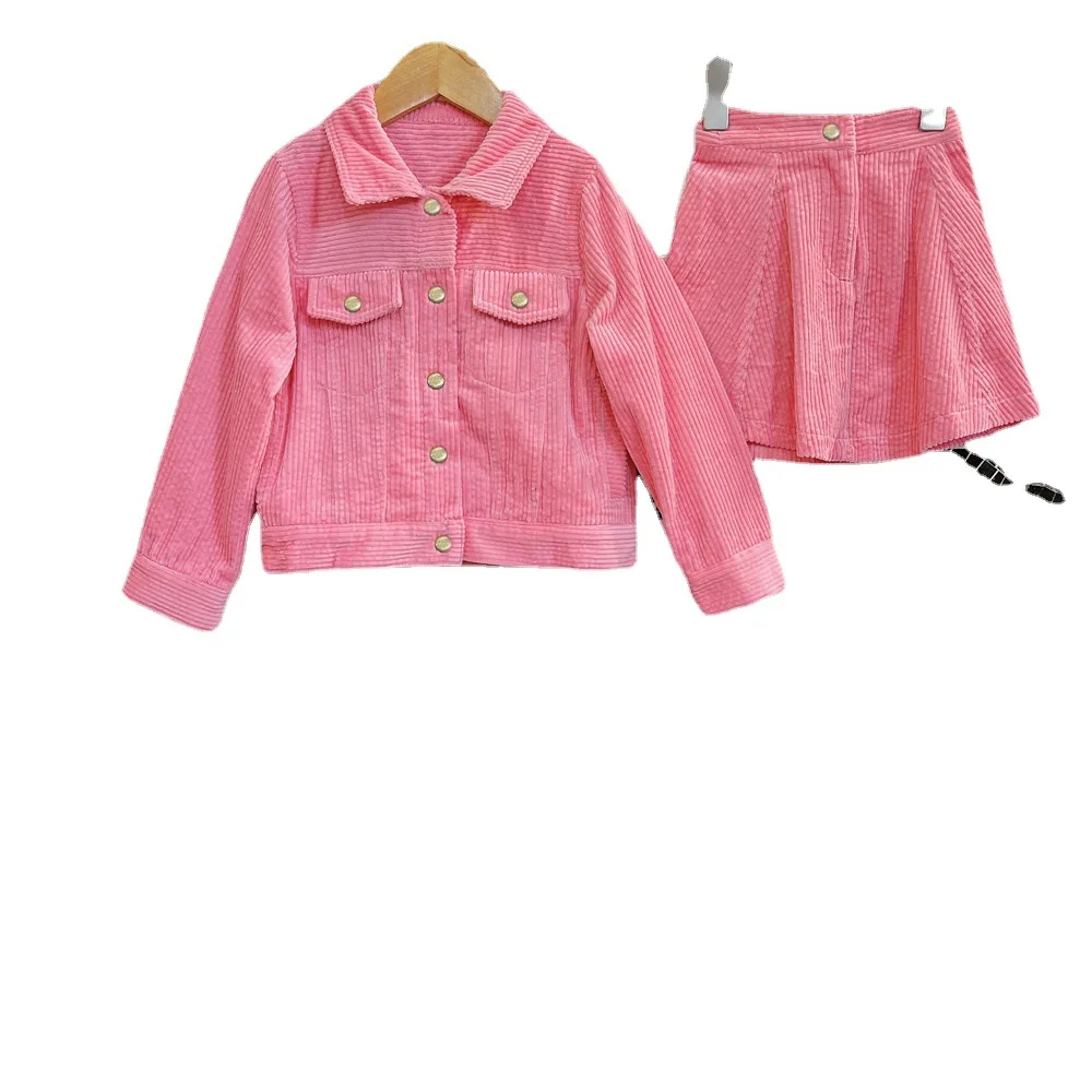 High end brand children's wear 2021 winter coat + skirt two-piece corduroy suit skirt
High end brand children's wear 2021 winter coat + skirt two-piece corduroy suit skirt