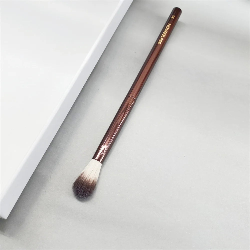 Detail Setting Makeup Brush No.14 - Precision Powder Small Blusher Highlighter Beauty Cosmetics Tools
Detail Setting Makeup Brush No.14 - Precision Powder Small Blusher Highlighter Beauty Cosmetics Tools