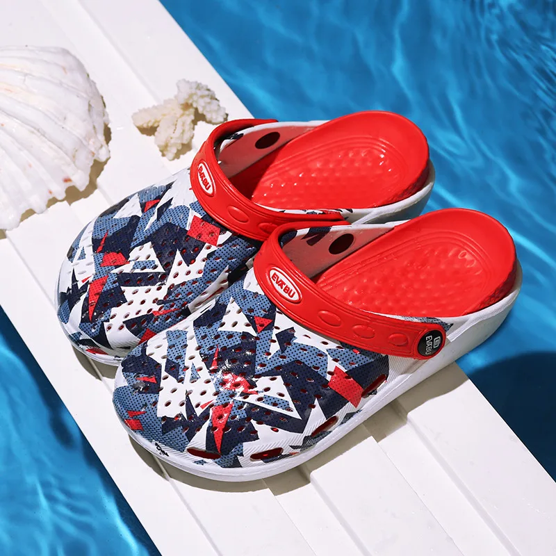 Fashion Women's Sandals Outdoor Men's Beach Slippers Camouflage Unisex Garden Shoes Summer Clogs for Women sandalias mujer 2021
Fashion Women's Sandals Outdoor Men's Beach Slippers Camouflage Unisex Garden Shoes Summer Clogs for Women sandalias mujer 2021