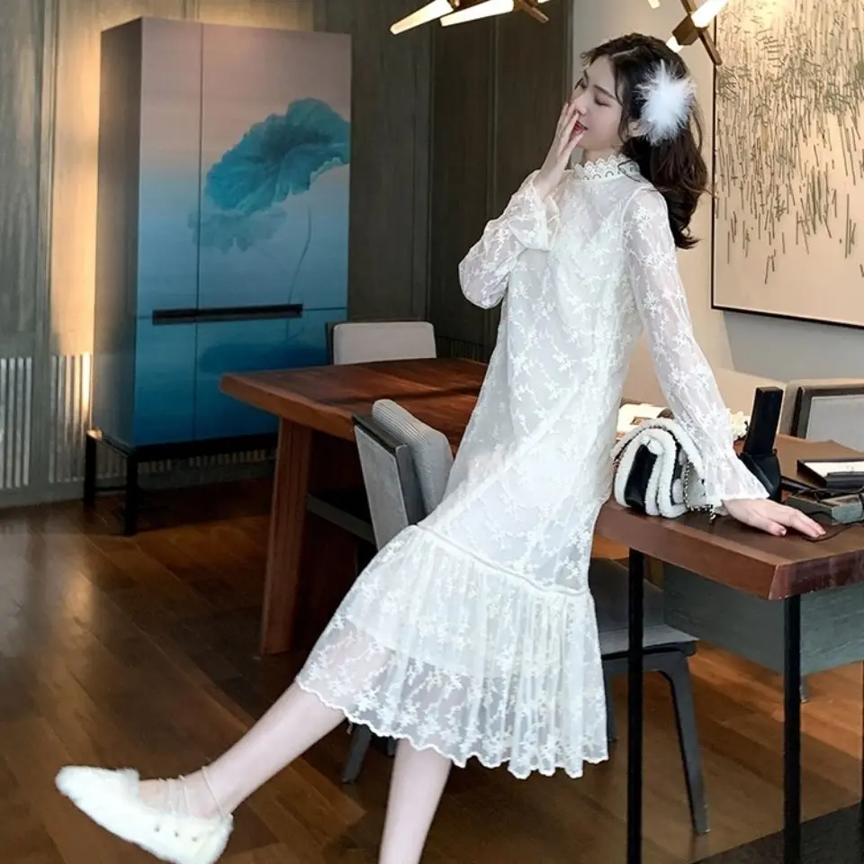 Women's Autumn Winter Lace Dress Mid-Length Long Sleeve Skirt Dresses for Women Vestido De Mujer
Women's Autumn Winter Lace Dress Mid-Length Long Sleeve Skirt Dresses for Women Vestido De Mujer