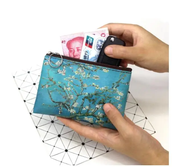 1 Pcs Mini Vintage Oil Painting Coin Purse Women Girls Fashion Printed PU Wallet Lipstick Portable Money Purse Pocket Bag
1 Pcs Mini Vintage Oil Painting Coin Purse Women Girls Fashion Printed PU Wallet Lipstick Portable Money Purse Pocket Bag