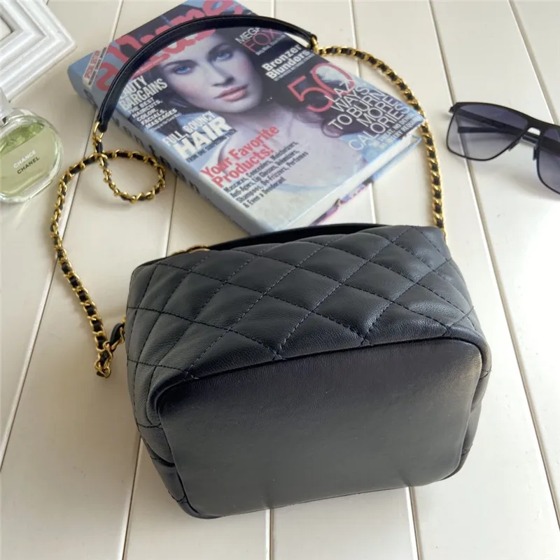Women Crossbody Bag Weave Flap Bags For Women 2020 Quality Leather Thick Chain Shoulder Messenger Bags Female Handbag And Purse
Women Crossbody Bag Weave Flap Bags For Women 2020 Quality Leather Thick Chain Shoulder Messenger Bags Female Handbag And Purse