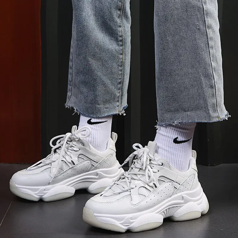 2021 Chunky Sneakers Women Casual Platform Shoes Female Fashion Designer Thick Bottom Ladies Trainers Breathable Sneakers Women
2021 Chunky Sneakers Women Casual Platform Shoes Female Fashion Designer Thick Bottom Ladies Trainers Breathable Sneakers Women