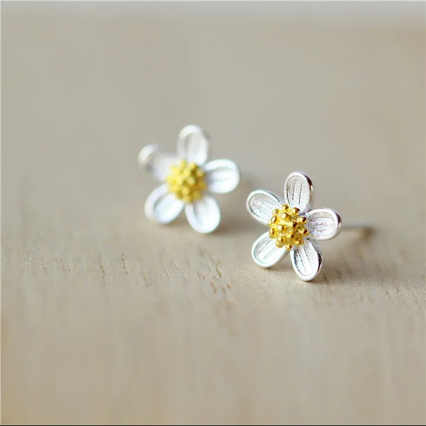 Real 925 Sterling Silver Flower Earrings for Women Girls Gift Hot Fashion sterling-silver-jewelry Women Earrings christmas
Real 925 Sterling Silver Flower Earrings for Women Girls Gift Hot Fashion sterling-silver-jewelry Women Earrings christmas