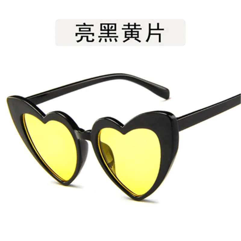 Love Sunglasses Ladies Personalized Sunglasses Men's Glasses All-match Cat Eye Peach Heart Sunglasses 
Love Sunglasses Ladies Personalized Sunglasses Men's Glasses All-match Cat Eye Peach Heart Sunglasses