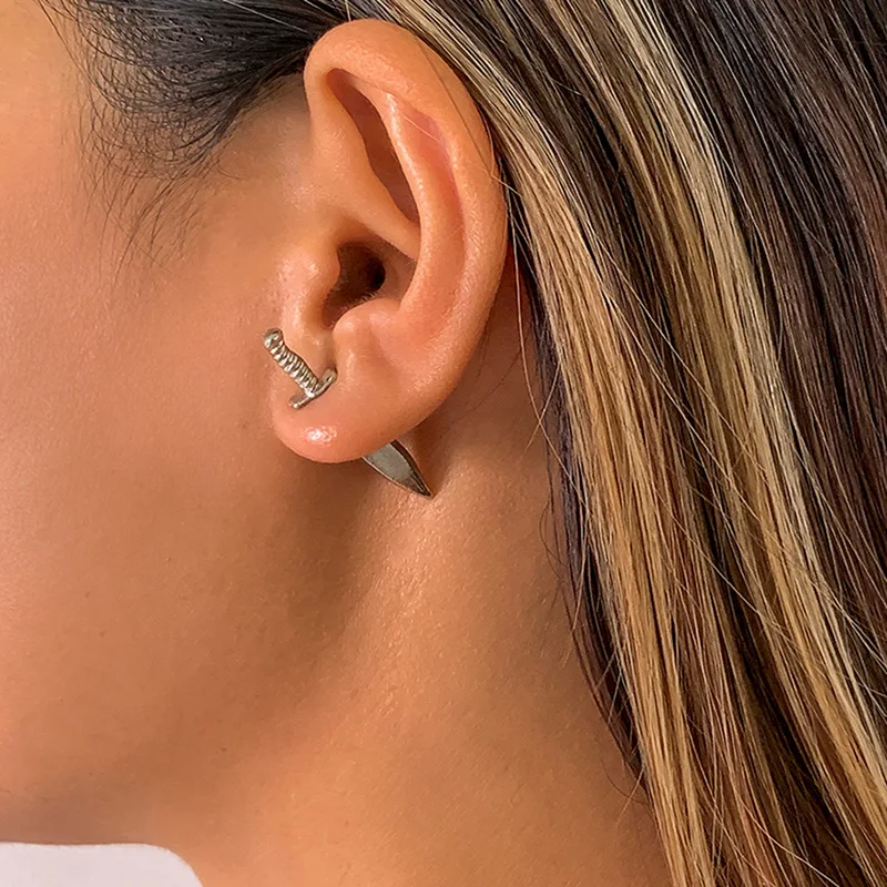 Fashion Jewelry Personality Sword Earrings Hip Hop Style Vintage Temperament Gold Color Stud Earrings For Women Party Gifts
Fashion Jewelry Personality Sword Earrings Hip Hop Style Vintage Temperament Gold Color Stud Earrings For Women Party Gifts