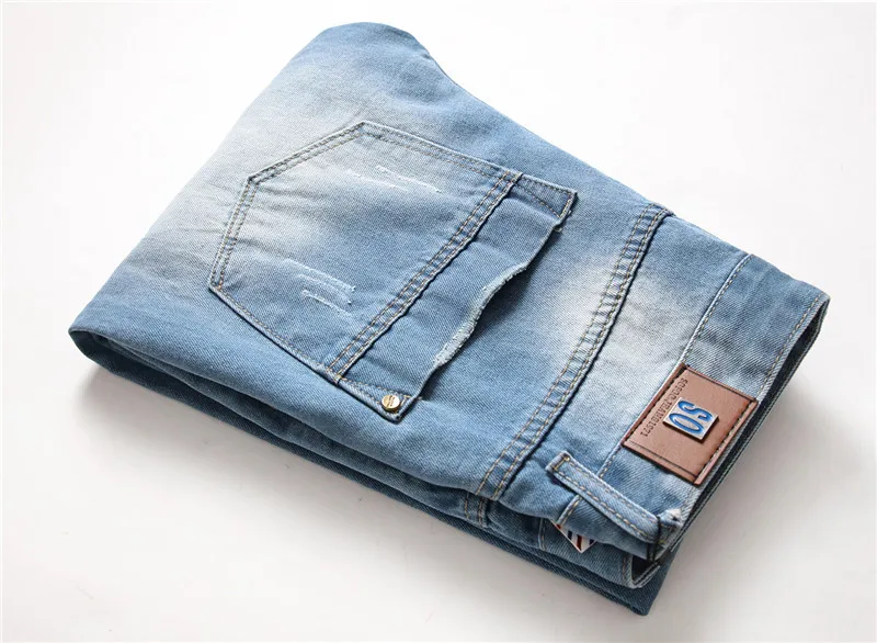 European American style Embroidery multi badge hole mens Blue jeans Men's slim jeans patchwork straight zipper jeans Punk Style
European American style Embroidery multi badge hole mens Blue jeans Men's slim jeans patchwork straight zipper jeans Punk Style