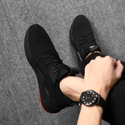 2019 new spring shoes men Sneakers Breathable lace-up High Quality Comfortable Non-slip Soft Mesh flat Casual shoes 
2019 new spring shoes men Sneakers Breathable lace-up High Quality Comfortable Non-slip Soft Mesh flat Casual shoes