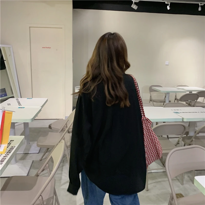 Blouse Women Top Short Front And Long Back Shirt Casual 2021 New Spring Autumn Korean Style Simple Loose Shirts
Blouse Women Top Short Front And Long Back Shirt Casual 2021 New Spring Autumn Korean Style Simple Loose Shirts