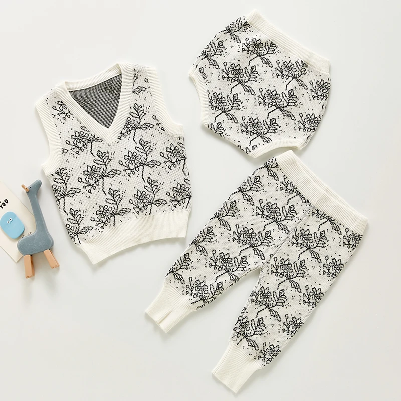 Autumn Baby boys Knitted Clothes set Fashion Pattern Sleeveless Vest Knit Sweater For Boys Knitted Shorts Girls Sweater Pants
Autumn Baby boys Knitted Clothes set Fashion Pattern Sleeveless Vest Knit Sweater For Boys Knitted Shorts Girls Sweater Pants