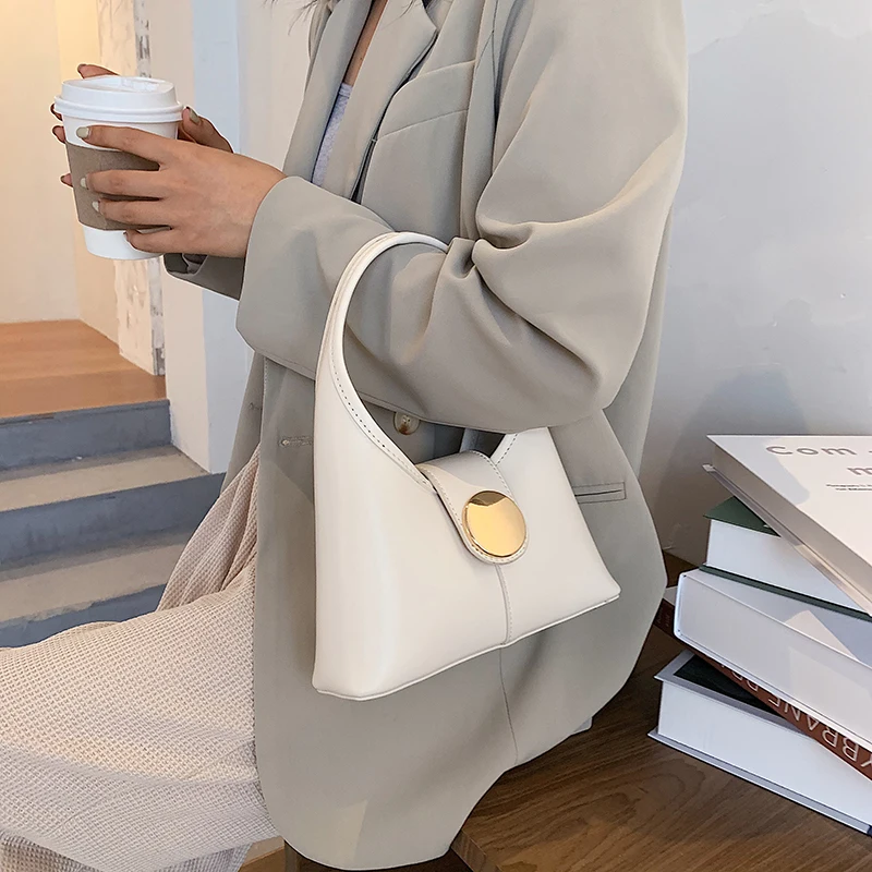 Women Hand Bag Big Travel Crossbody Bags Solid Color Cross Body Bag 2020 Casual Totes Ladies PU Leather Shoulder Messenger Bags
Women Hand Bag Big Travel Crossbody Bags Solid Color Cross Body Bag 2020 Casual Totes Ladies PU Leather Shoulder Messenger Bags