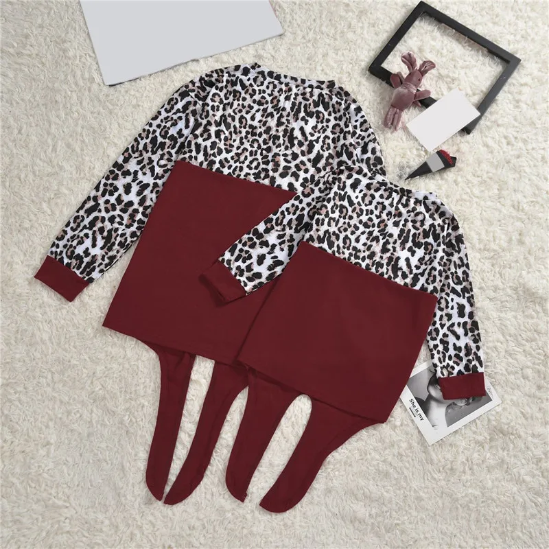 Leopard Patchwork Family Matching Clothes New Spring Autumn Mother Daughter Print Kont Tops Mommy Long Sleeve T Shirt
Leopard Patchwork Family Matching Clothes New Spring Autumn Mother Daughter Print Kont Tops Mommy Long Sleeve T Shirt