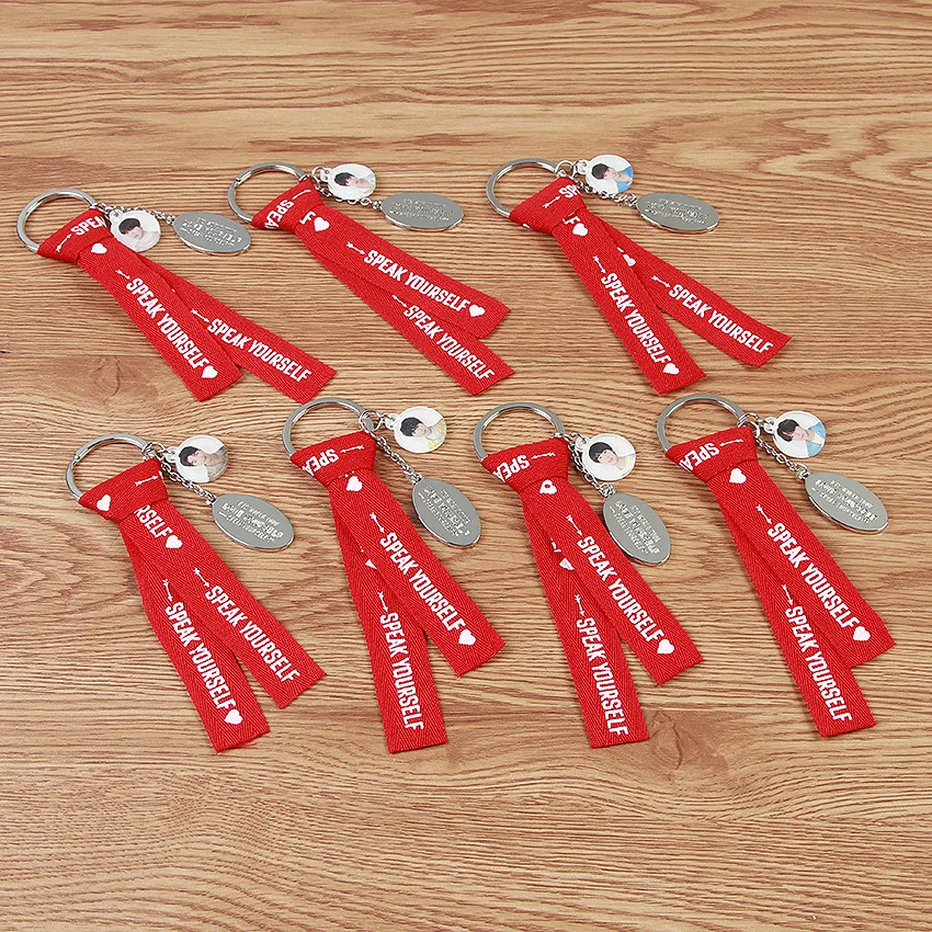 1 Pcs Bangtan Boys WORLD TOUR Keychain LOVE YOURSELF Woven Label Key Chain SPEAK YOURSELF Metal Pendant Keyring Fan Gift
1 Pcs Bangtan Boys WORLD TOUR Keychain LOVE YOURSELF Woven Label Key Chain SPEAK YOURSELF Metal Pendant Keyring Fan Gift