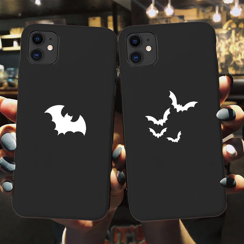 Goth Vampire Bat Gothic Grunge Rubber Silicone Phone Cover Case For iPhone 12 X XS MAX XR 11 13 Pro Max SE2020 6S 7 8 PLUS Black
Goth Vampire Bat Gothic Grunge Rubber Silicone Phone Cover Case For iPhone 12 X XS MAX XR 11 13 Pro Max SE2020 6S 7 8 PLUS Black