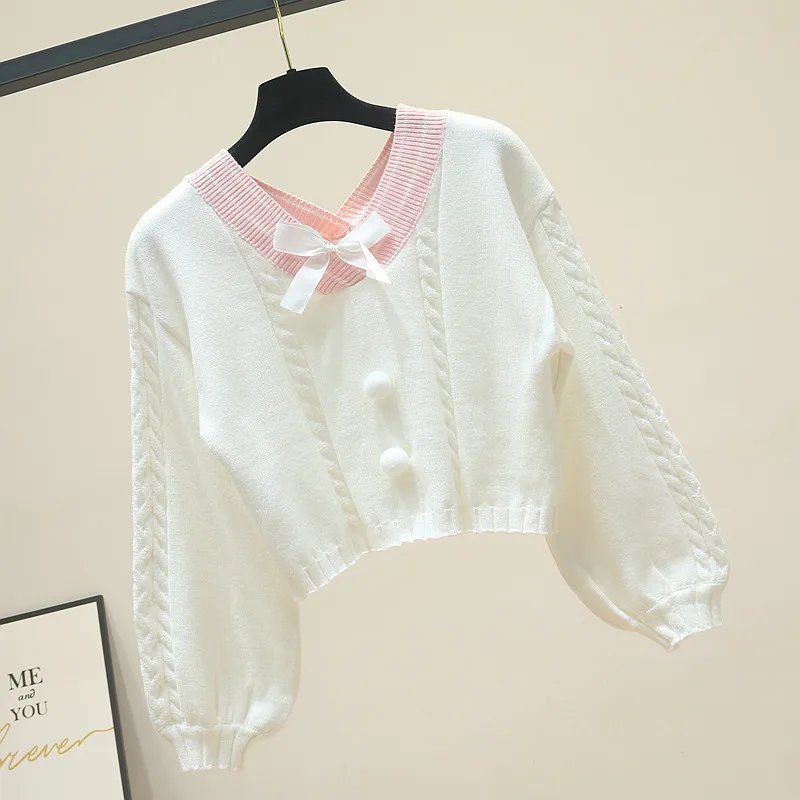Autumn and winter 2020 new small sweater women's pullover Korean version of the waist sweet tie V sweater women's blouse
Autumn and winter 2020 new small sweater women's pullover Korean version of the waist sweet tie V sweater women's blouse