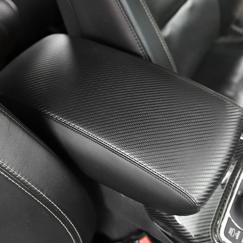 Carbon Fiber Car Armrest Storage Box Cover Protector for Jeep Grand Cherokee 2011-2018
Carbon Fiber Car Armrest Storage Box Cover Protector for Jeep Grand Cherokee 2011-2018