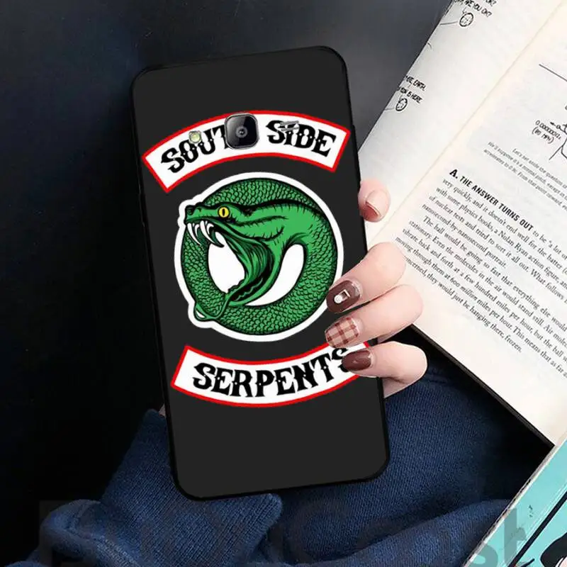 American TV Riverdale Southside Serpents Phone Case For Samsung galaxy S 7 8 9 10 20 edge A 6 10 20 30 50 51 52 70 note plus
American TV Riverdale Southside Serpents Phone Case For Samsung galaxy S 7 8 9 10 20 edge A 6 10 20 30 50 51 52 70 note plus