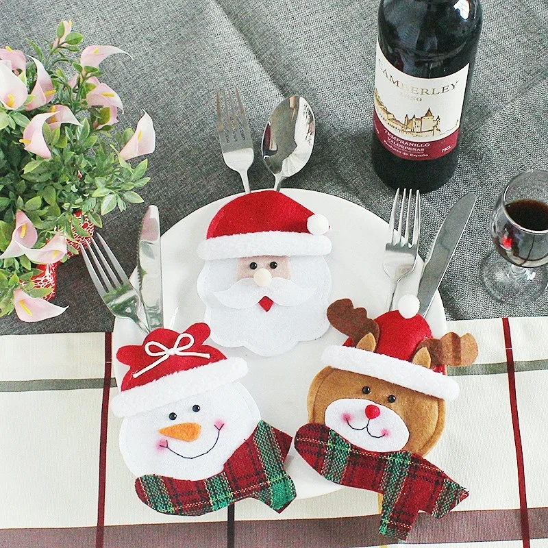 4Pcs/Set Christmas Cutlery Holder Christmas Pocket Fork Knife Cutlery Santa Claus Elf Christmas Decoration Navidad Ornament
4Pcs/Set Christmas Cutlery Holder Christmas Pocket Fork Knife Cutlery Santa Claus Elf Christmas Decoration Navidad Ornament