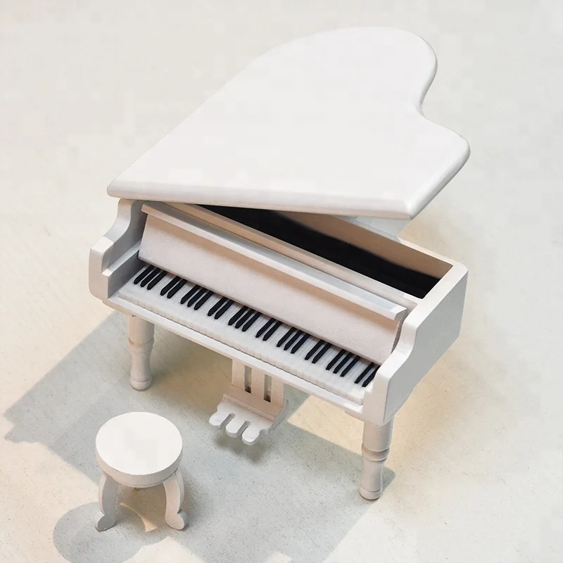 New Arrival Metal Pedal Clockwork Piano Valentine's Day Gift Stylish and Elegant Jewelry Mechanical Structure Music Box
New Arrival Metal Pedal Clockwork Piano Valentine's Day Gift Stylish and Elegant Jewelry Mechanical Structure Music Box