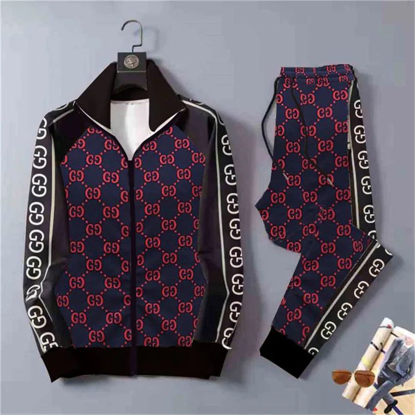 2021Casual suit suit male Korean fashion clothing spring new men's handsome fashion outfit two-piece sweater
2021Casual suit suit male Korean fashion clothing spring new men's handsome fashion outfit two-piece sweater