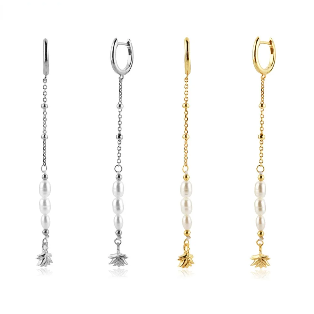 Gold Long Chain Drop Earring Hoop Earring With Pendant Motif And Gold Coated Silver Pearl Clips Gift sterling silver 925
Gold Long Chain Drop Earring Hoop Earring With Pendant Motif And Gold Coated Silver Pearl Clips Gift sterling silver 925
