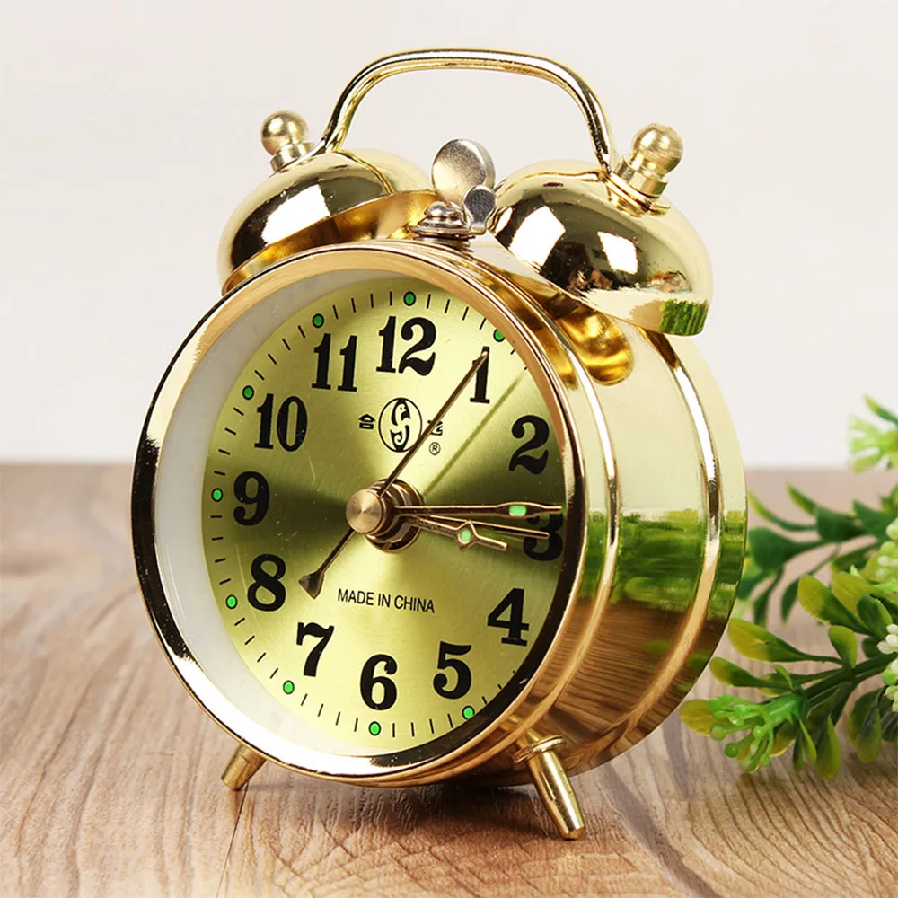 Retro Gold Mechanical Alarm Clock Vintage Manual Wind Up Clock Metal Snooze Table Clock Home Decoration
Retro Gold Mechanical Alarm Clock Vintage Manual Wind Up Clock Metal Snooze Table Clock Home Decoration