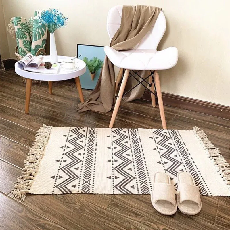 Nordic handmade tassel floor mats three-dimensional tufted cotton linen door floor mats carpet living room door mats floor mats 
Nordic handmade tassel floor mats three-dimensional tufted cotton linen door floor mats carpet living room door mats floor mats