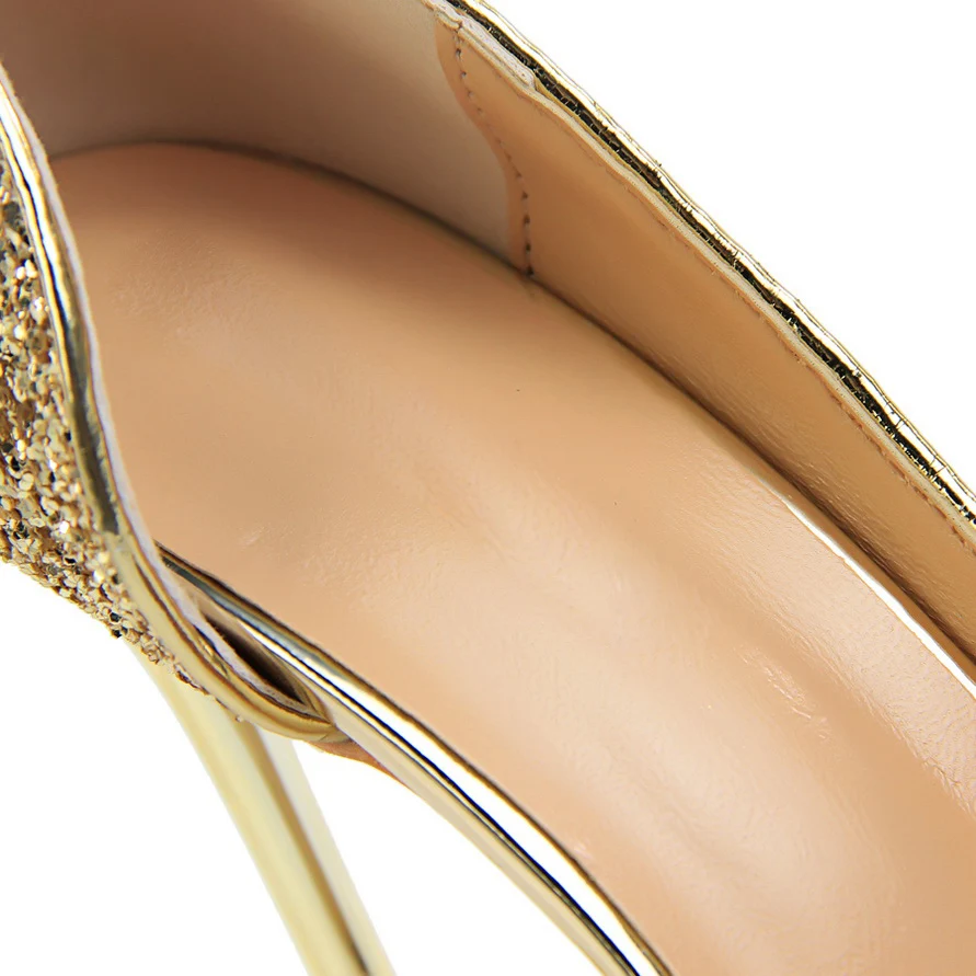 2020 Plus Size 43 Women 9.5cm High Heels Sexy Glitter Bling Scarpins Pumps Stiletto Wedding Bridal Prom Silver Valentine Shoes
2020 Plus Size 43 Women 9.5cm High Heels Sexy Glitter Bling Scarpins Pumps Stiletto Wedding Bridal Prom Silver Valentine Shoes