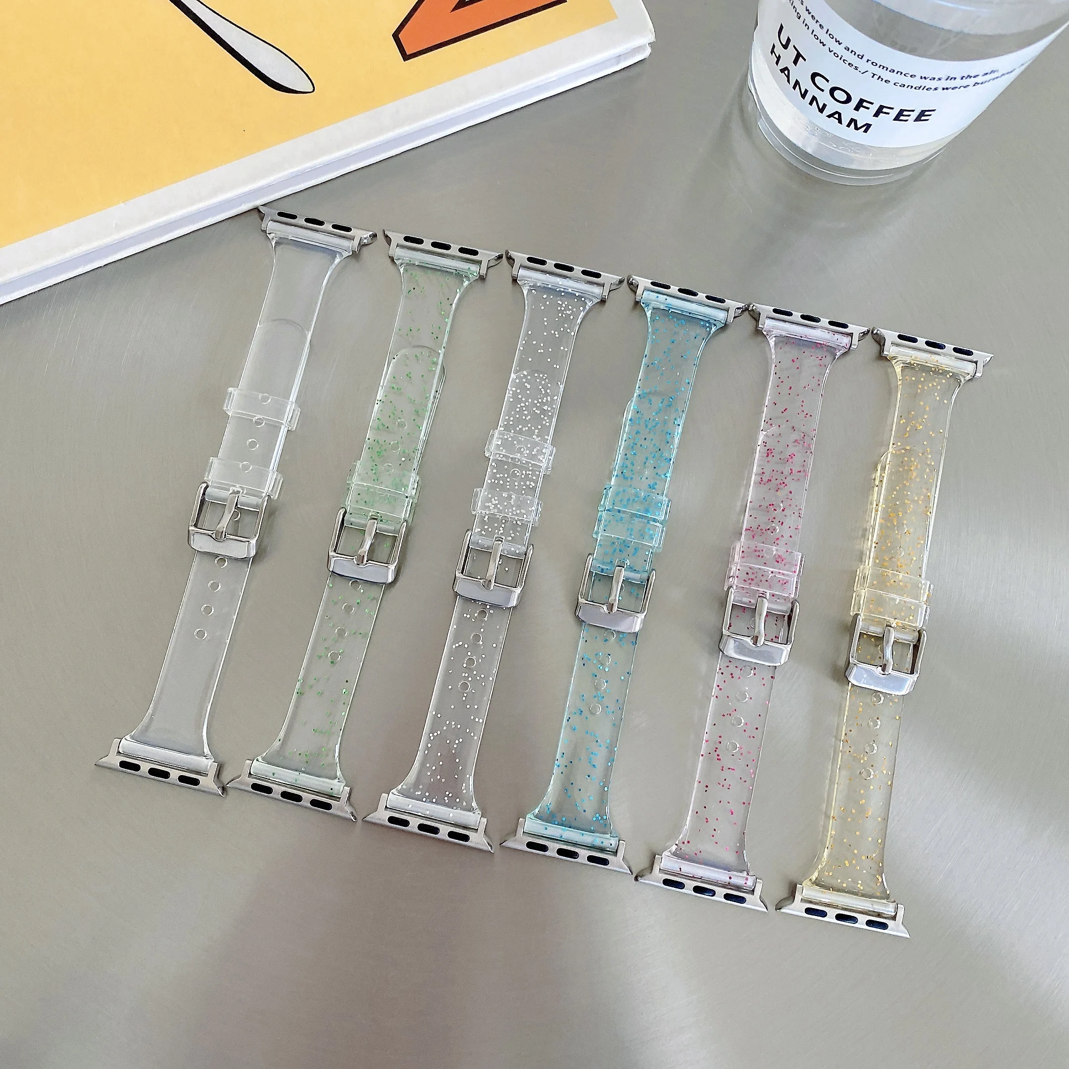 Снежный прозрачный браслет для Apple Watch Series 6 5 4 3 2 1 iWatch, ремешок для наручных часов 38/40/42/44 мм, аксессуары
Снежный прозрачный браслет для Apple Watch Series 6 5 4 3 2 1 iWatch, ремешок для наручных часов 38/40/42/44 мм, аксессуары
