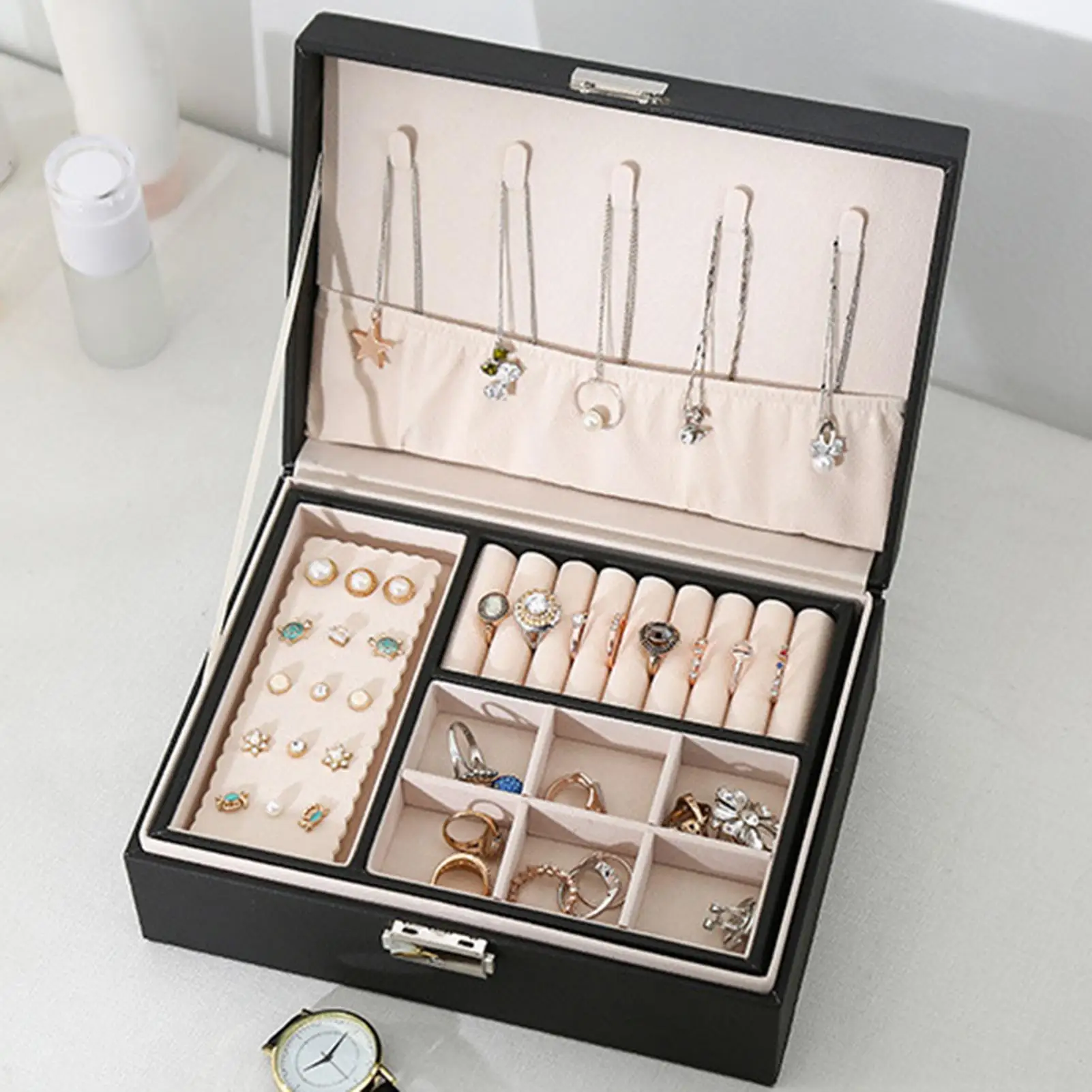 2020 New Double-Layer Velvet Jewelry Box European Jewelry Storage Box Large Space Jewelry Holder Gift Box
2020 New Double-Layer Velvet Jewelry Box European Jewelry Storage Box Large Space Jewelry Holder Gift Box