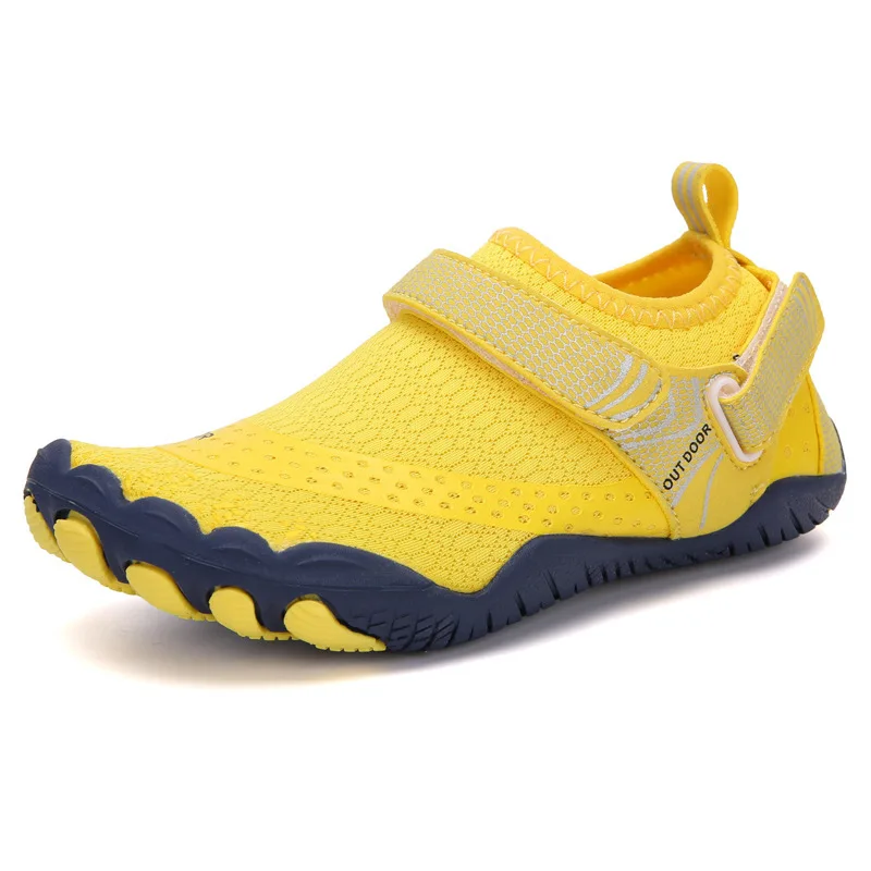 Outdoor Children's Beach Shoes Parent-Child Upstream Shoes Large Size Factory Wholesale Swimming Shoes Five Finger Dive Boots
Outdoor Children's Beach Shoes Parent-Child Upstream Shoes Large Size Factory Wholesale Swimming Shoes Five Finger Dive Boots