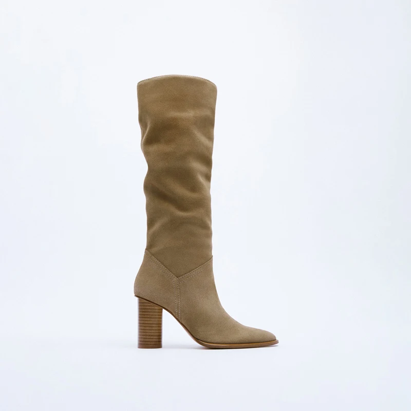 2021 Winter High Heels Boots Women Cow Suede Khaki Color Knee-high Boots Korean Style New Fashion Modern Boots Shoes Botas Mujer
2021 Winter High Heels Boots Women Cow Suede Khaki Color Knee-high Boots Korean Style New Fashion Modern Boots Shoes Botas Mujer