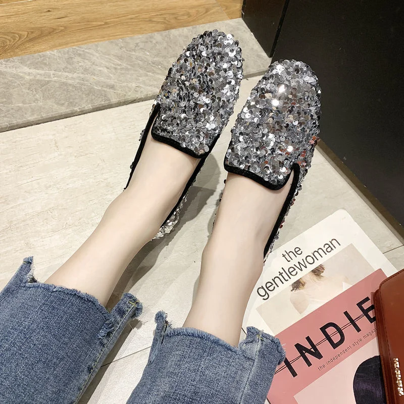 New Single shoe women's spring and autumn versatile flat bottomed pregnant women's lazy Light shoes Handmade sequin shoes
New Single shoe women's spring and autumn versatile flat bottomed pregnant women's lazy Light shoes Handmade sequin shoes