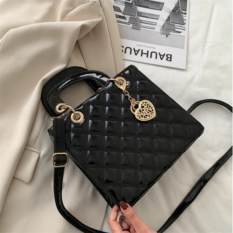Diamond stripe women's handbag women's luxury designer cross bag high quality leather shoulder strap messenger bag handbag handb
Diamond stripe women's handbag women's luxury designer cross bag high quality leather shoulder strap messenger bag handbag handb